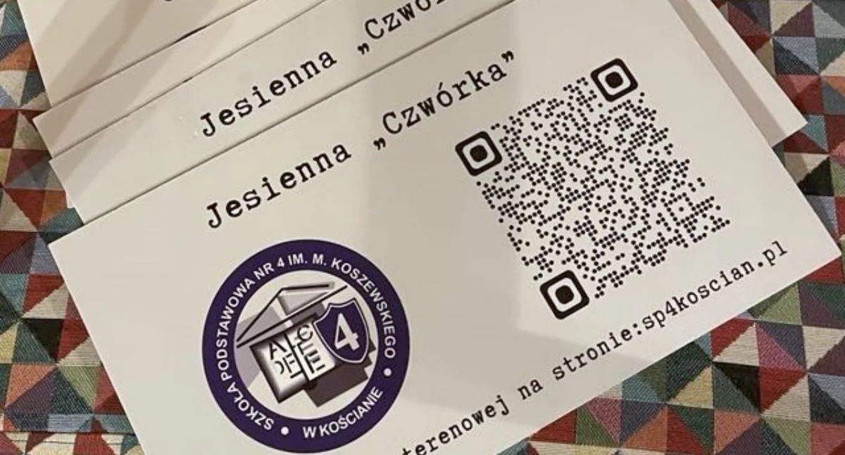 Zdkęcie przedstawia kartę do gry Jesienna Czwórka