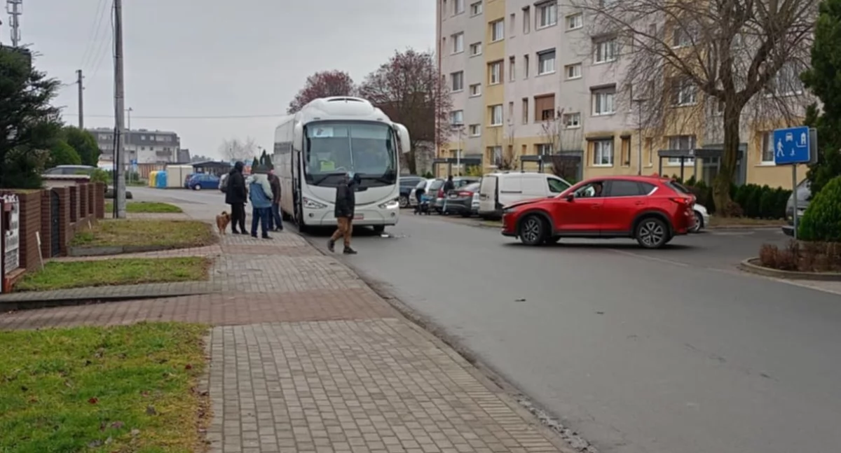 Zdjęcie przedstawia kolizję na ul. Okrężnej w Kościanie