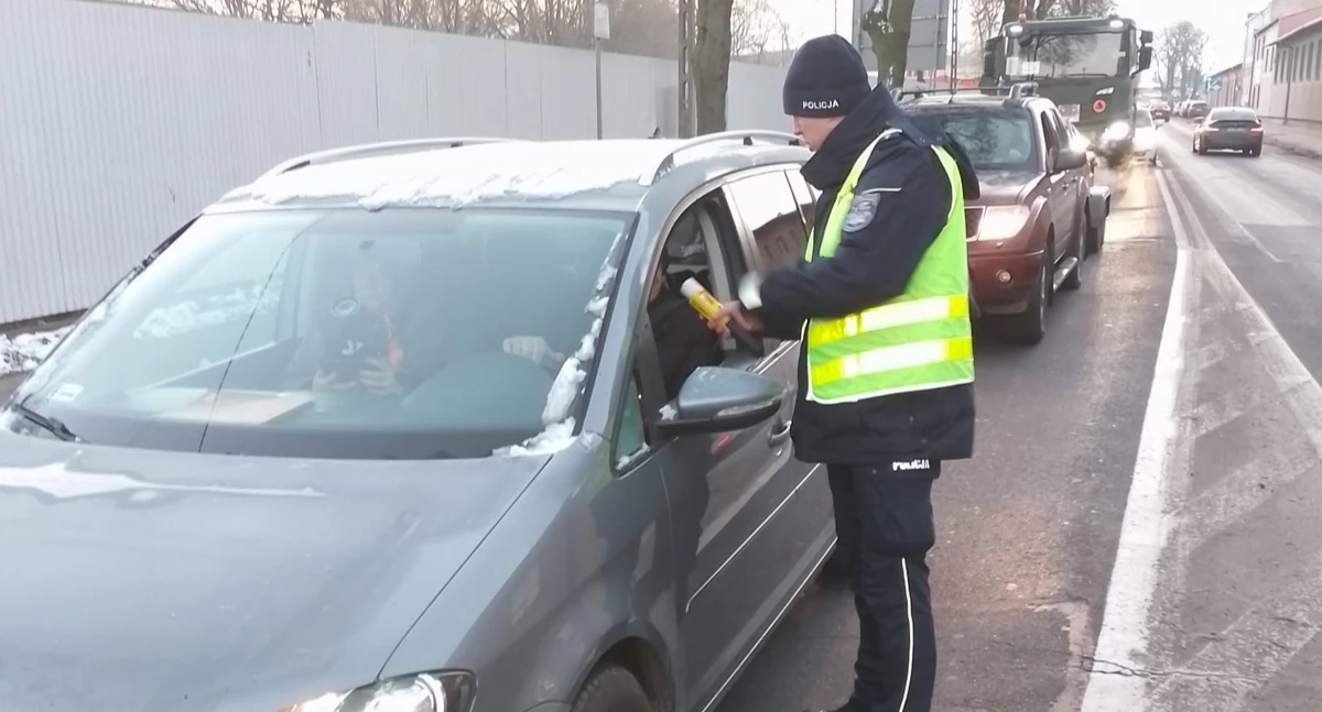 Zdjęcie przedstawia kontrolę trzeźwości