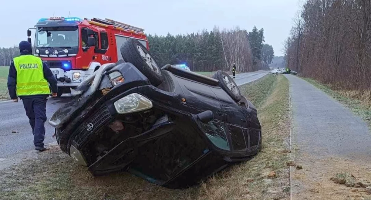 Dachowanie na drodze Nietążkowo - Boguszyn