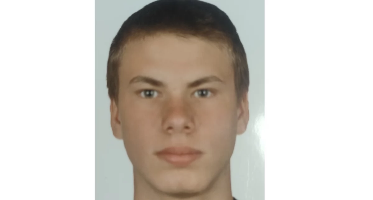 Zdjęcie przedstawia zaginionego 15-latka