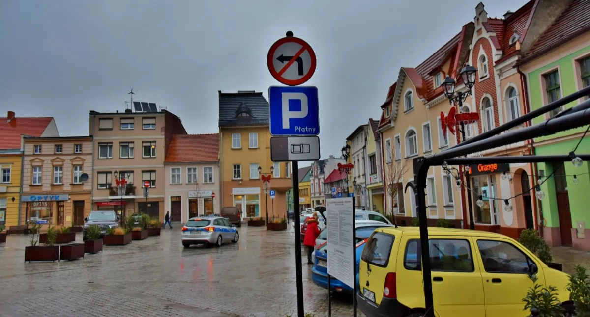 Sprawy lokalne, dziś parkowanie Rynku bezpłatne ograniczone czasowo! - zdjęcie, fotografia