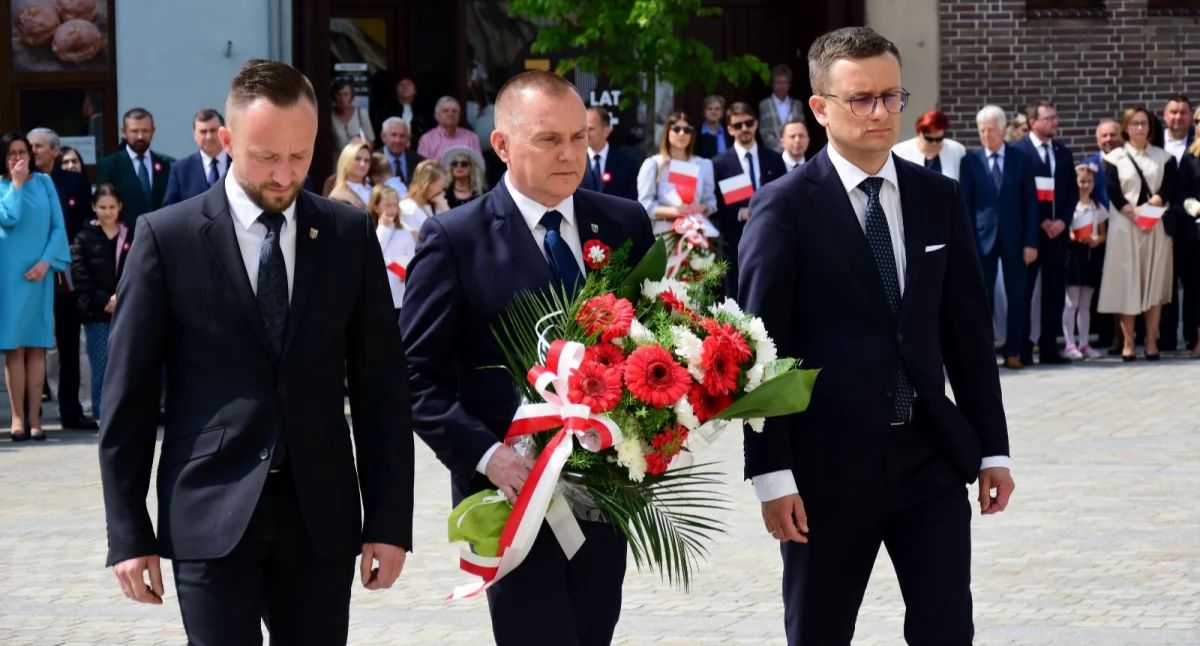 Uroczystości i pamięć, Kościańskie obchody rocznicy uchwalenia Konstytucji [ZDJĘCIA] - zdjęcie, fotografia