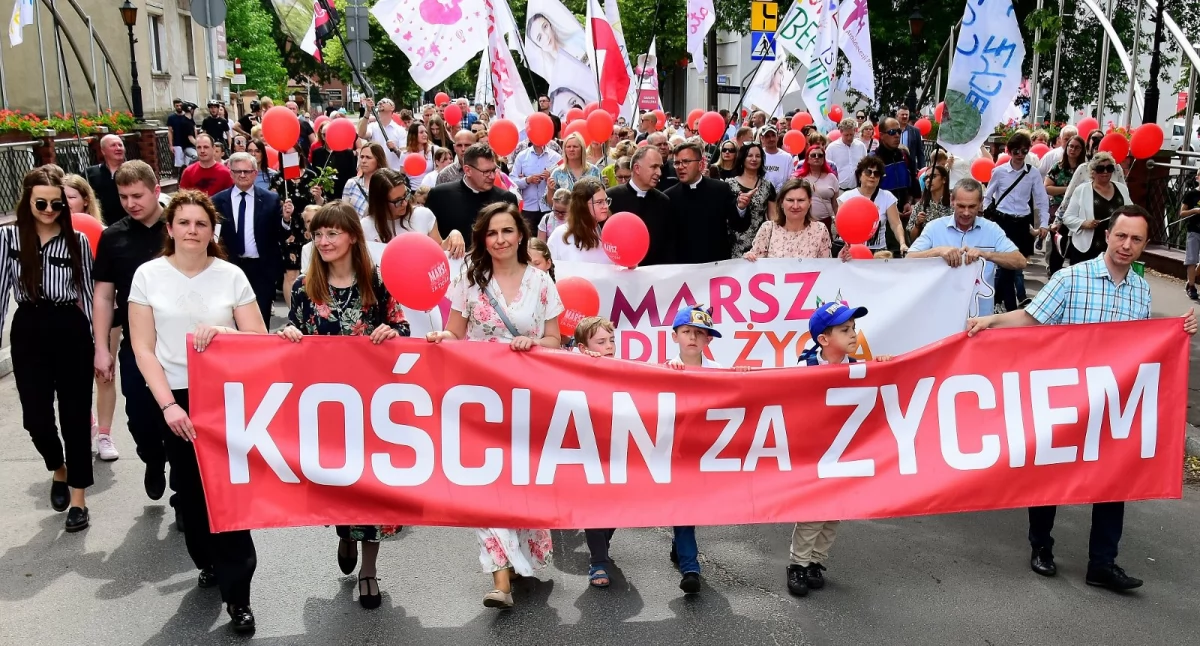 Imprezy różne, Kościański Marsz Życia Rodziny przyciągnął tłumy! [ZDJĘCIA] - zdjęcie, fotografia