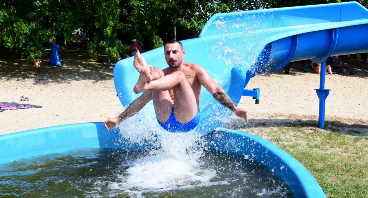 Inne sporty, Konkurs najszybszy zjazd zjeżdżalni Nowym Dębcu [ZDJĘCIA] - zdjęcie, fotografia