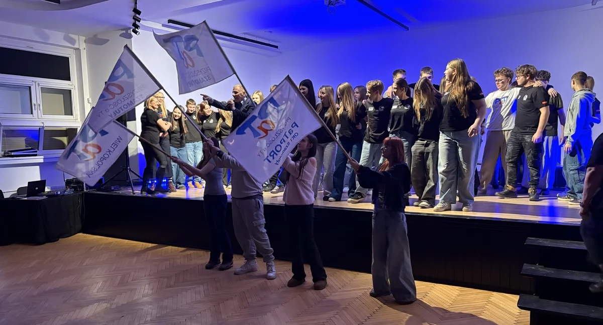 Szkoły, edukacja i nauka, Sekret niezwykłe przedstawienie Nietążkowie - zdjęcie, fotografia