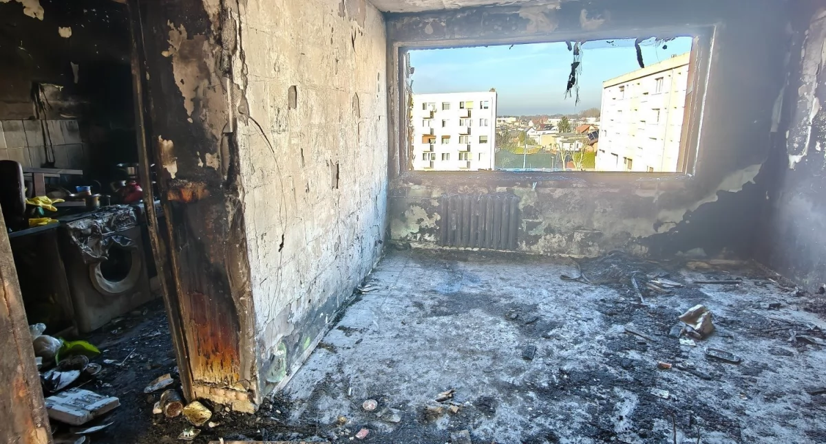 Sprawy lokalne, pożarze stracili wszystko Można pomóc! - zdjęcie, fotografia