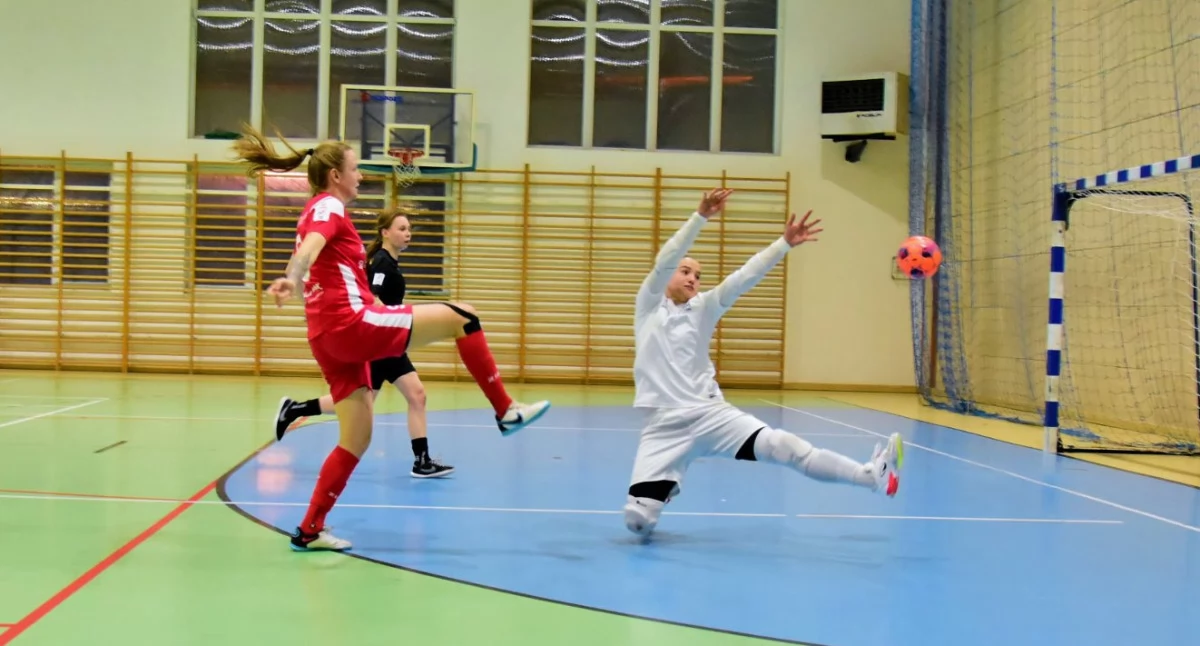 Piłka noża, Pożegnanie futsalowym pucharem Trans Women Poznań [ZDJĘCIA] - zdjęcie, fotografia
