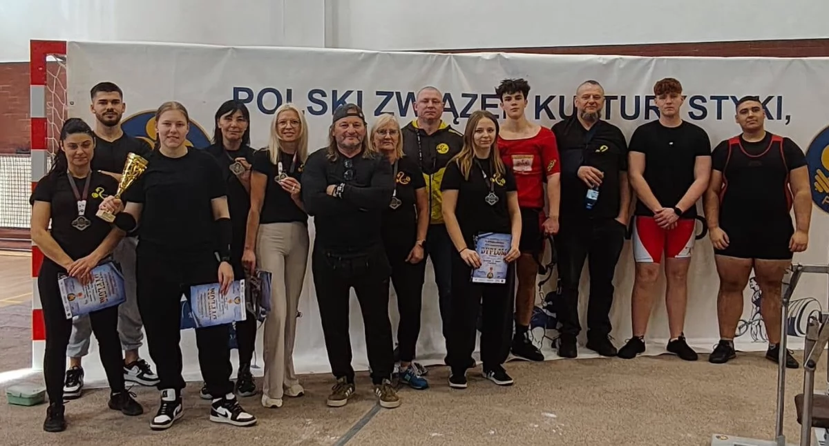 Trójbój siłowy, Kobra Kościan workiem medali Mistrzostw Polski! - zdjęcie, fotografia
