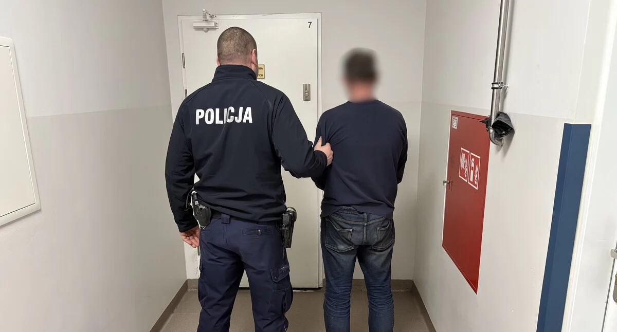 Kronika kryminalna, Zaatakował własną matkę Trafił aresztu - zdjęcie, fotografia
