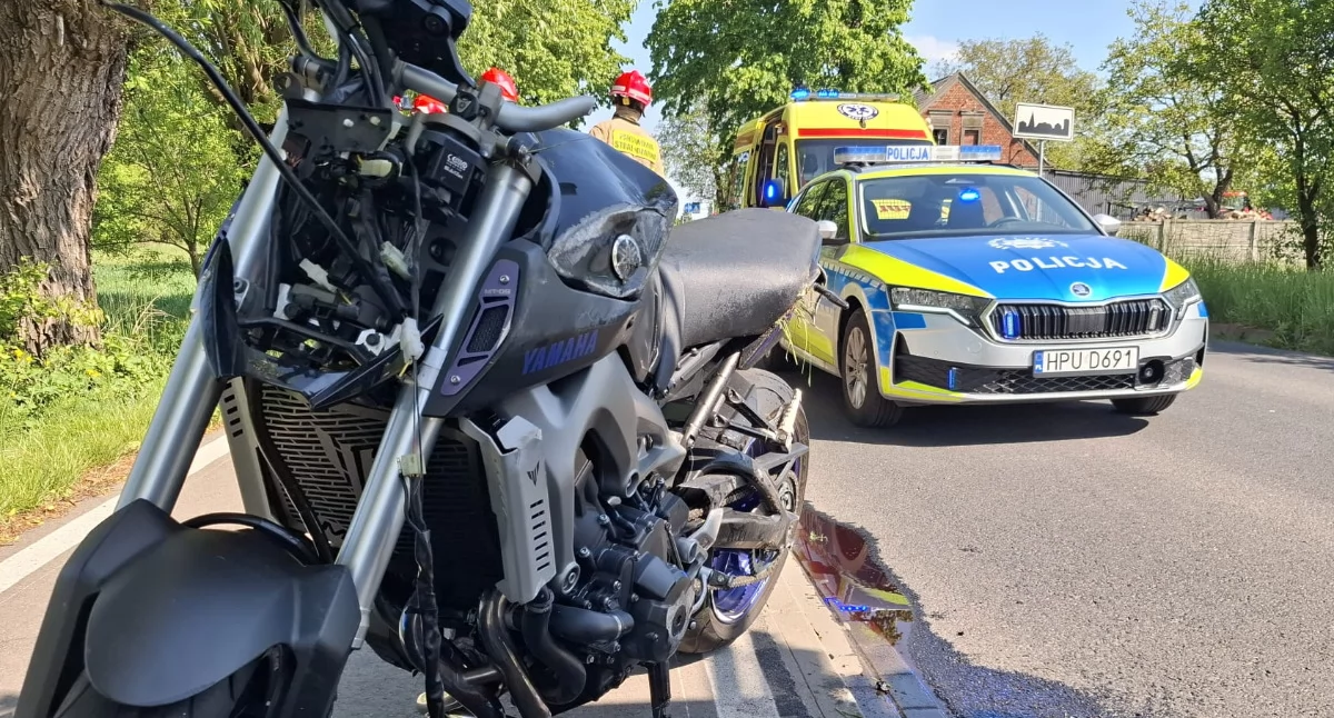 Wypadki drogowe, Stracił panowanie motocyklem - zdjęcie, fotografia