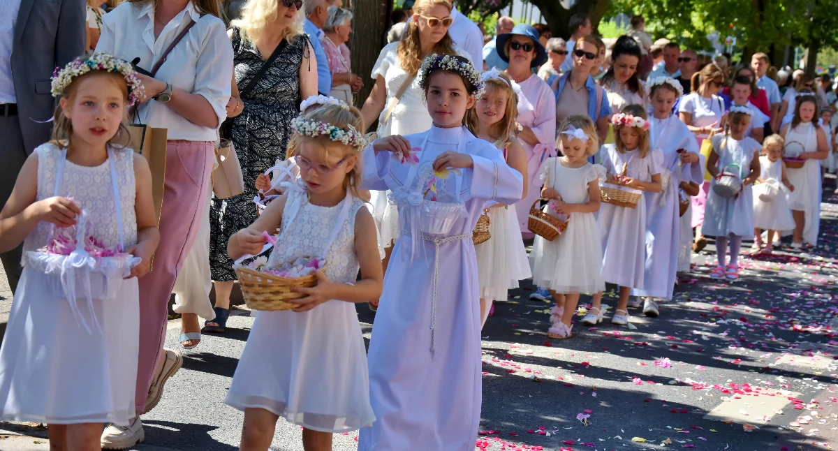 Wiara, religia, Procesja Bożego Ciała Kościanie [ZDJĘCIA] - zdjęcie, fotografia