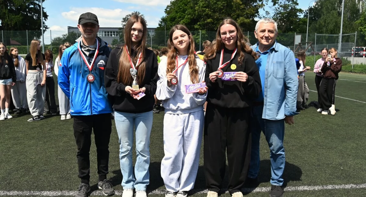 Szkoły, edukacja i nauka, Międzyszkolne zawody sportowe Śmiglu - zdjęcie, fotografia