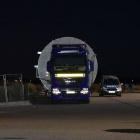 Transport ogromnych silosów (1)