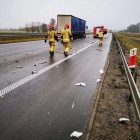 Najechał na tył ciężarówki na S5 (4)