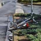 Potrącenie rowerzystki na rondzie Solidarności