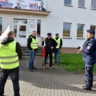 Protest pod biurem senatora (2)