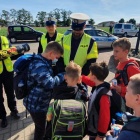 Policjanci rozdawali odblaski (5)