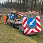 Uderzył w pojazd służby drogowej