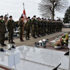 Odsłonięcie odnowionego grobu wojennego Krzywiń (4)