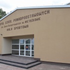 Nowa elewacja hali sportowej w Nietążkowie (3)
