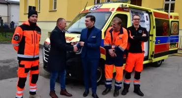 Nowy ambulans w kościańskim szpitalu