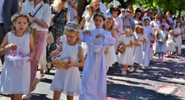 Procesja Bożego Ciała w Kościanie [ZDJĘCIA]