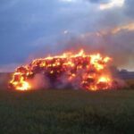 Pożar stogu w gminie Krzywiń
