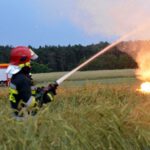 Pożar stogu w gminie Krzywiń (2)